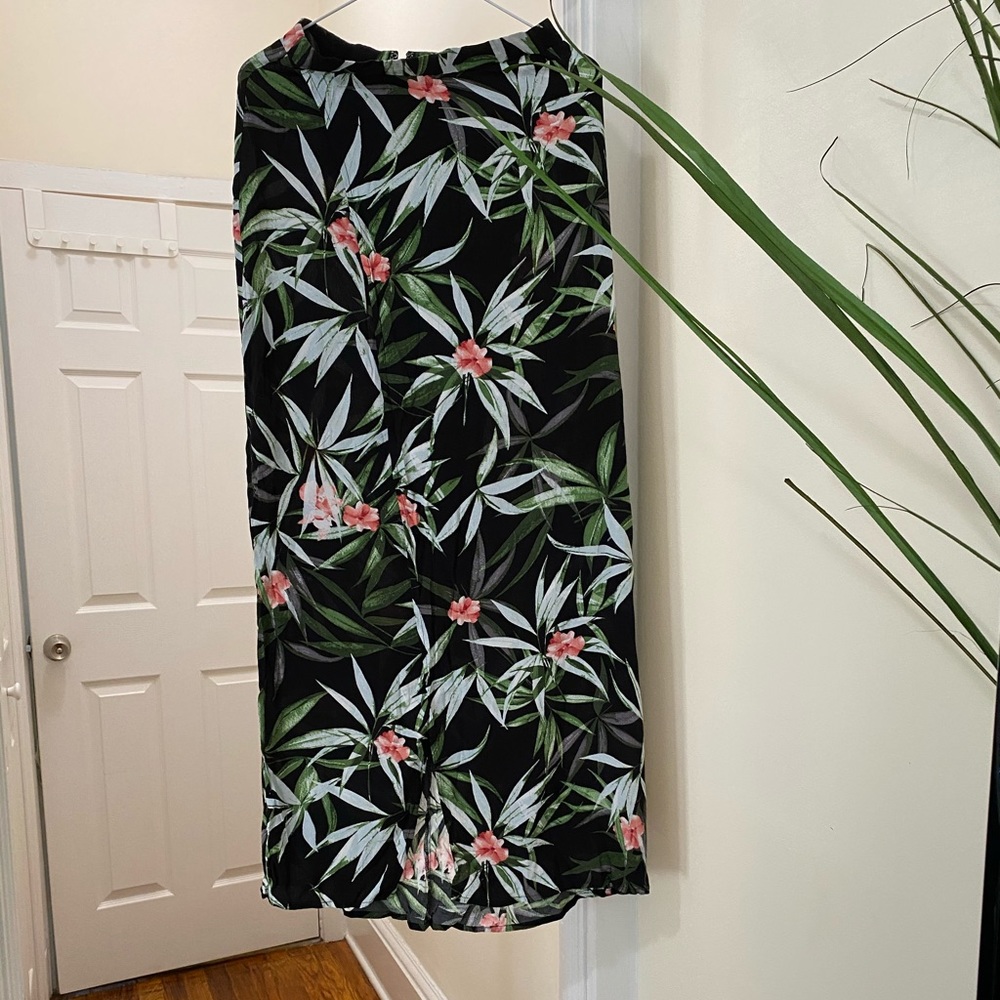 Split long skirt
